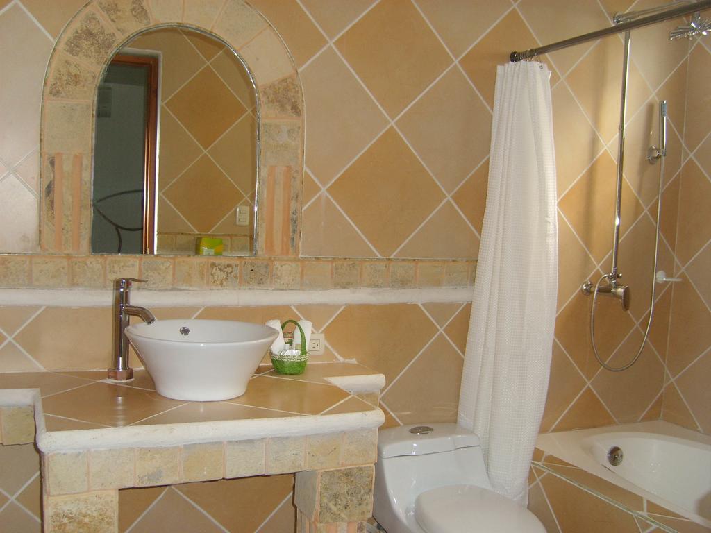 Hotel Angel Azul Managua Szoba fotó