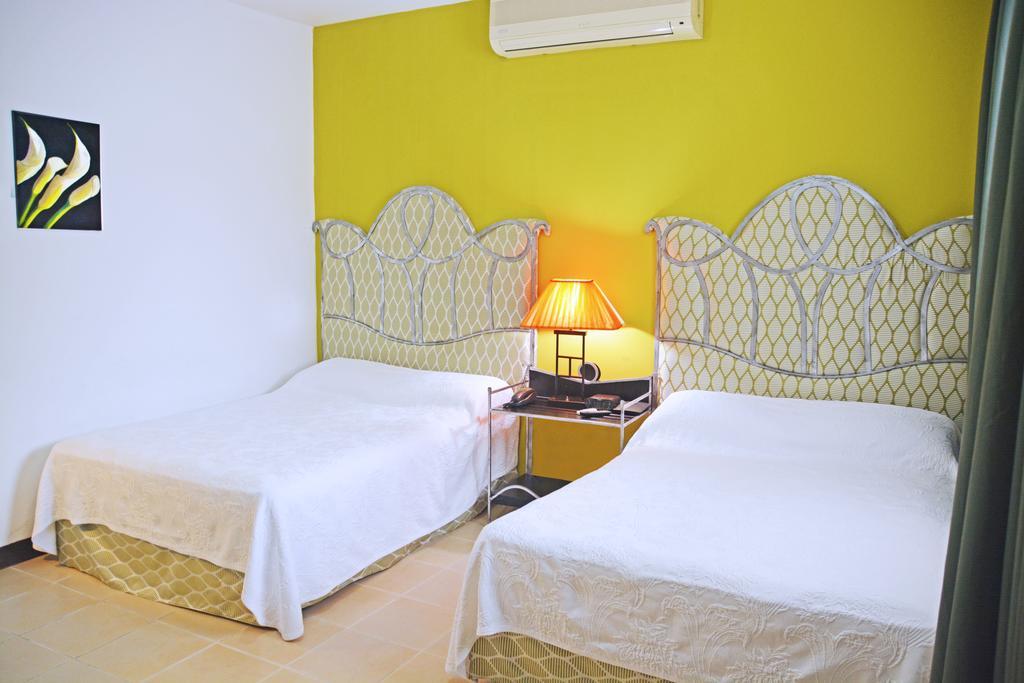 Hotel Angel Azul Managua Kültér fotó